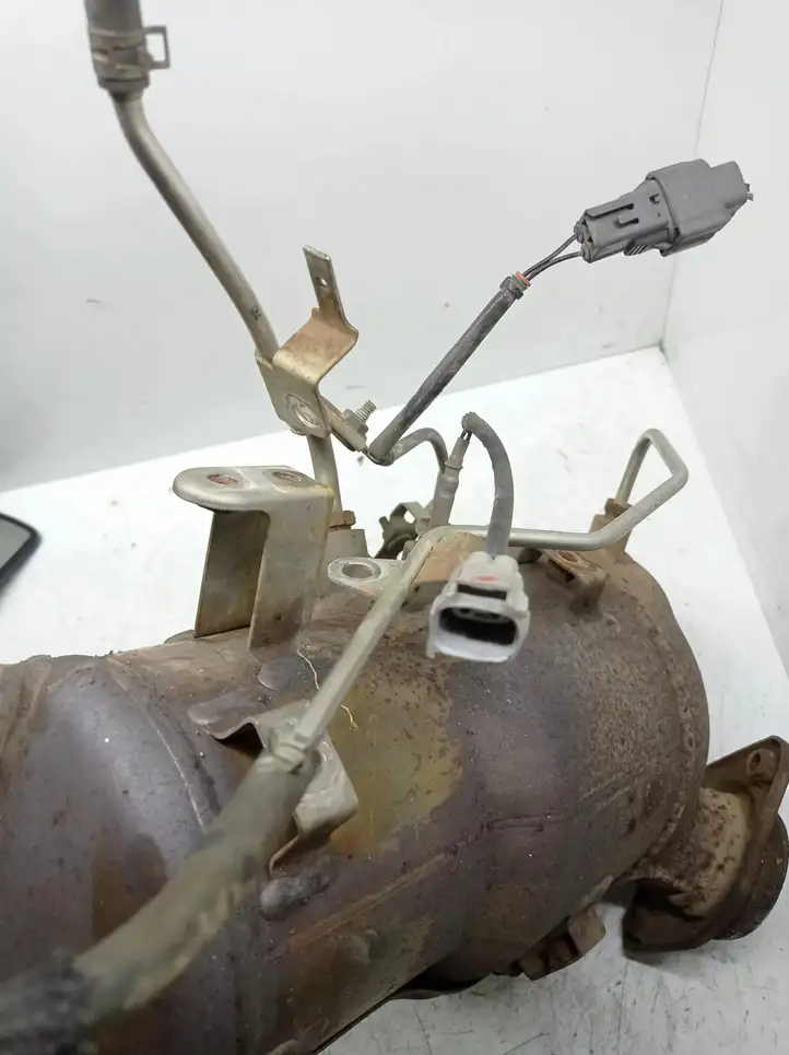 Toyota Corolla Verso AR10 (2004 - 2009) Катализатор / DPF / FAP — фото 2