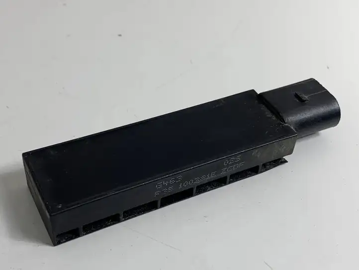 Skoda Octavia Mk3 (5E) (2013 - 2019) 5Q0962131 Антенна системы Keyless — фото 1