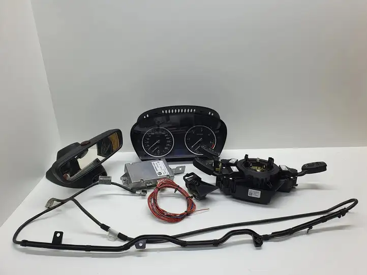 BMW 5 E60 E61 (2004 - 2010) 9137716 Камера в лобовом стекле — фото 11