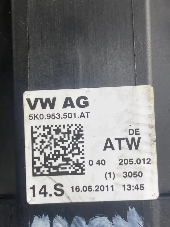 Volkswagen Tiguan (2007 - 2011) 5K0953501AT Комплект ручек — фото 7
