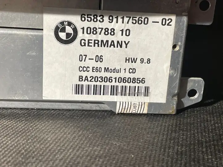 BMW 5 E60 E61 (2004 - 2010) 65839117560 Магнитола / мультимедийная система — фото 3