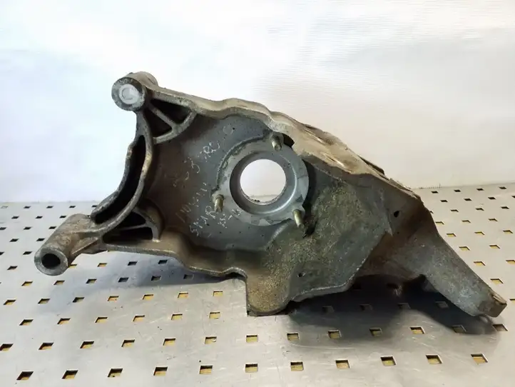 Jeep Cherokee (2001 - 2007) 905129361 Кронштейн топливного насоса — фото 3
