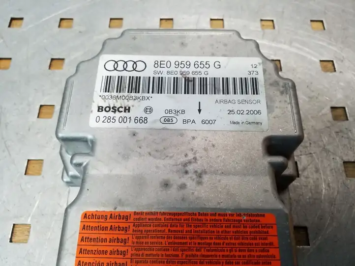 Audi A4 S4 B7 8E 8H (2004 - 2009) 8E0959655G Блок управления SRS — фото 3