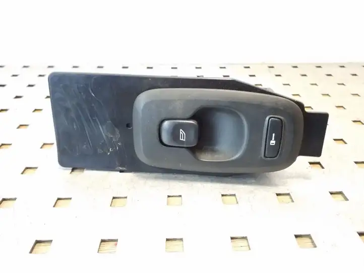 Volvo XC70 (2004 - 2007) 30746075 Кнопка стеклоподъемников — фото 1