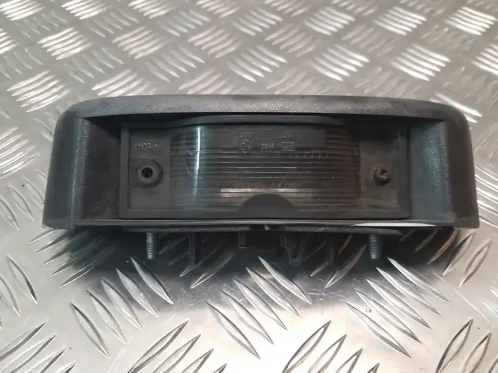 Opel Vivaro (2001 - 2006) 8200274801 Подсветка номера — фото 1