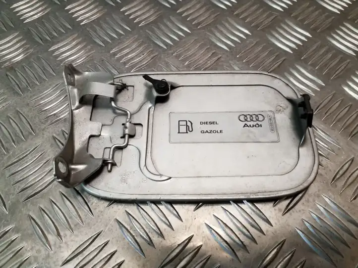 Audi A4 S4 B6 8E 8H (2000 - 2006) 8E0010184H Крышка топливного бака — фото 4
