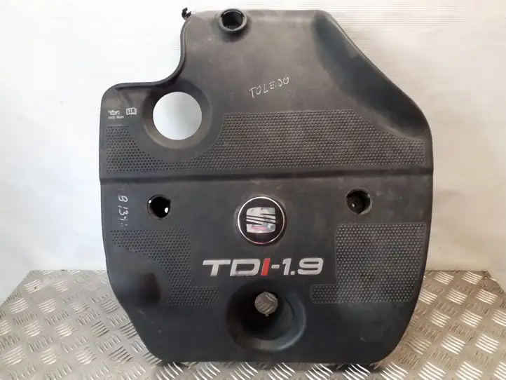 Seat Toledo II (1M) (1998 - 2006) 038103935 Крышка двигателя декоративная — фото 1