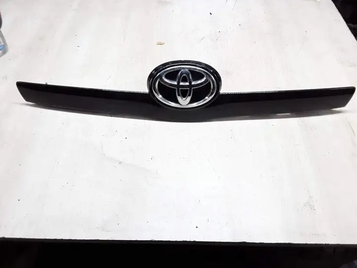 Toyota Corolla Verso AR10 (2004 - 2009) 768110F060 Обшивка багажника — фото 2