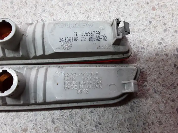 Volvo S40, V40 (2000 - 2004) 30896799 Указатель поворота передний — фото 4