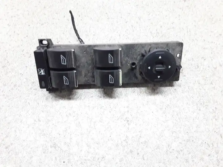 Ford Focus (2005 - 2008) 8M5T14A132AA Кнопка стеклоподъемников — фото 1