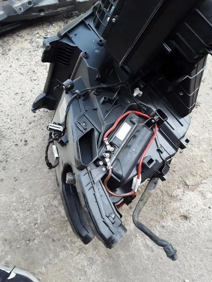 Opel Astra J (2009 - 2012) 13330977 Комплект системы вентиляции салона — фото 4