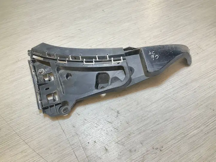 Volvo XC90 (2002 - 2006)  08620563 Передний держатель бампера