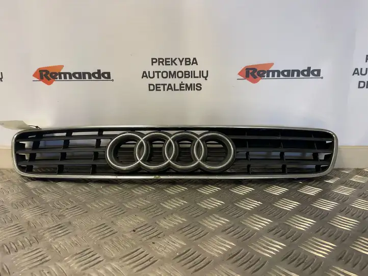 Audi A3/S3 8L (2000 - 2003) Передняя решетка — фото 1