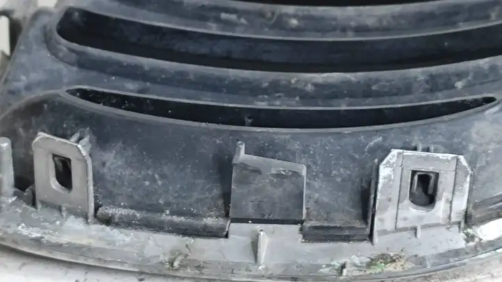 BMW X5 E53 (1999 - 2006)  7124815 Верхняя решётка