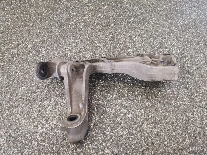 Volkswagen Touran I (2003 - 2010)  1K0199296E Вилы