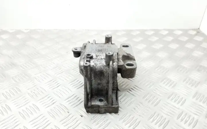 Volkswagen PASSAT B7 (2011 - 2014) 1K0199262CR Опора двигателя — фото 3