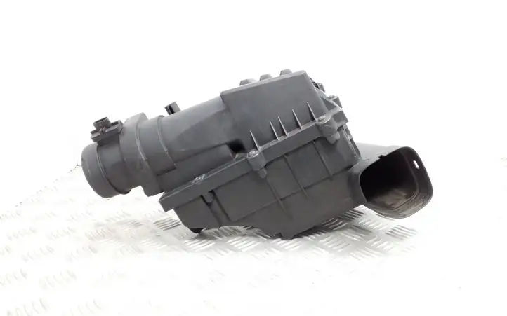 Volkswagen PASSAT B7 (2011 - 2014) 3C0129601CD Корпус воздушного фильтра — фото 2