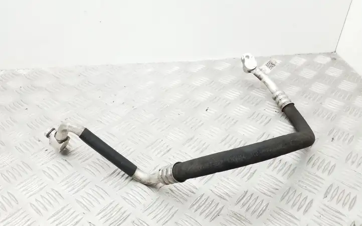 Audi A4 S4 B8 8K (2011 - 2015) 8T0260701C Трубки и шланги кондиционера — фото 3