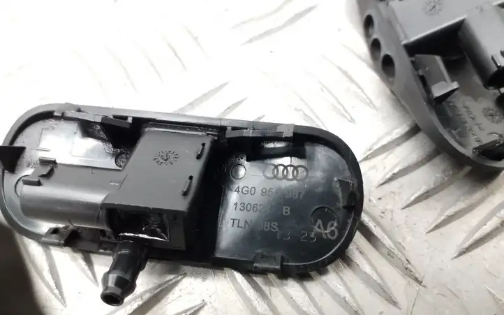 Audi A6 C7 (2011 - 2014) 4G0955987 Форсунка омывателя лобового стекла — фото 3