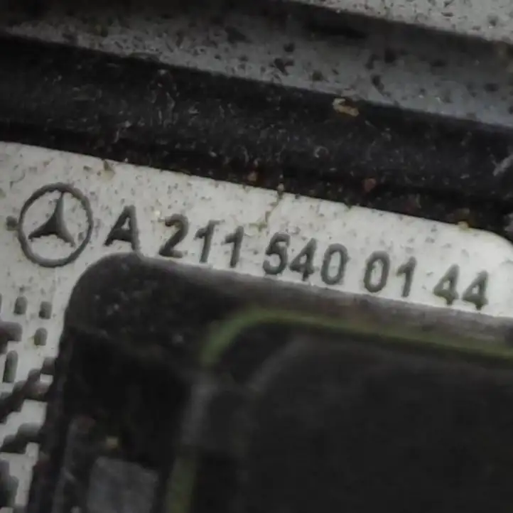 Mercedes-Benz E W211 (2002 - 2009) A1715450532 Датчик угла поворота руля — фото 7