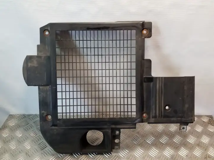 Toyota Land Cruiser (J120) (2002 - 2009) 1794330021 Крышка двигателя декоративная — фото 1