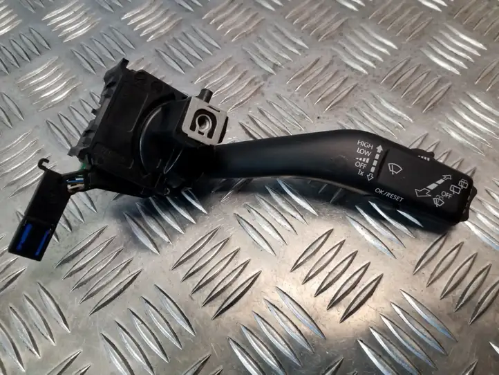 Seat Leon (1P) (2005 - 2012) 1K0953519J Переключатель стеклоочистителей — фото 1
