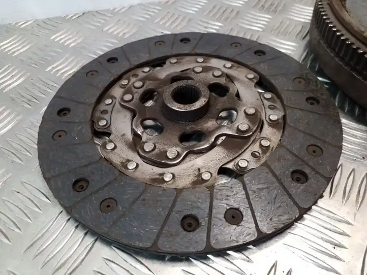 Seat Leon (1P) (2005 - 2012)  03G141025N Комплект сцепления