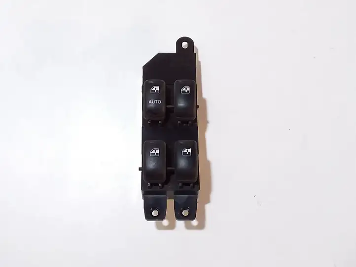 Hyundai Santa Fe (2005 - 2009) 9357026000 Блок кнопок стеклоподъемников — фото 1