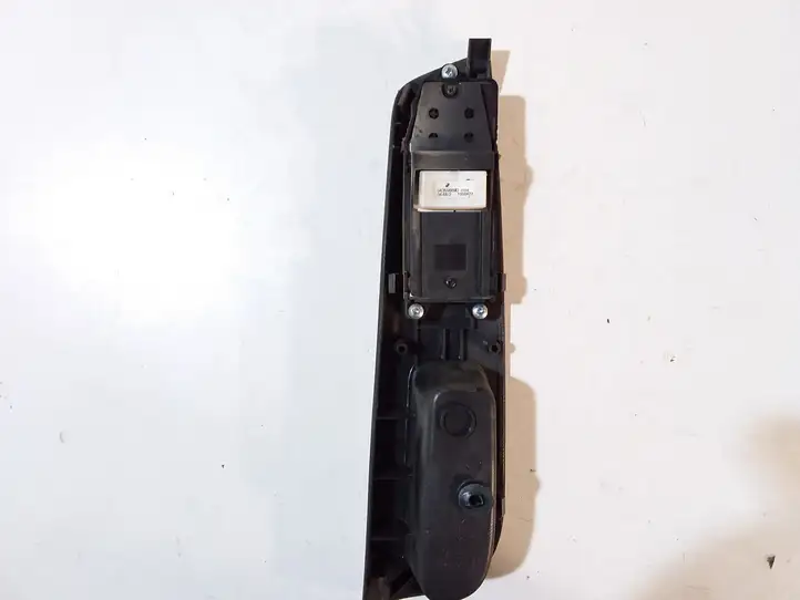 Toyota Corolla E120 E130 (2000 - 2004) 54355669 Кнопка стеклоподъемников — фото 2