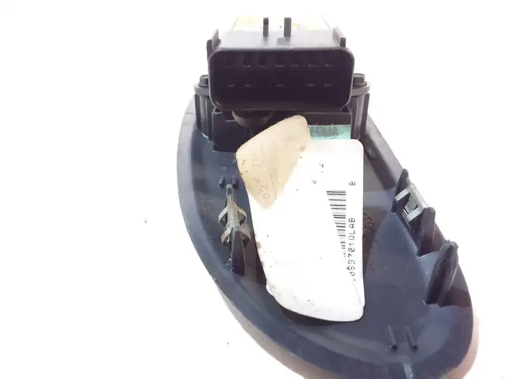 Dodge Grand Caravan (2007 - 2020) 5803790 Кнопка стеклоподъемников — фото 2