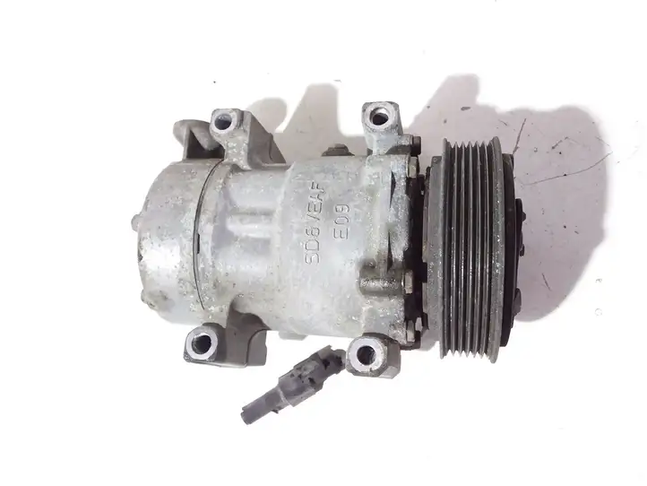 Ford Fiesta (2000 - 2005) 04626704562 Компрессор (насос) кондиционера воздуха — фото 5