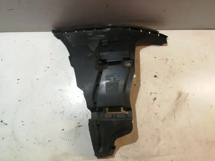 Volvo V70 (2004 - 2007) 08693182 Кронштейн переднего бампера — фото 1