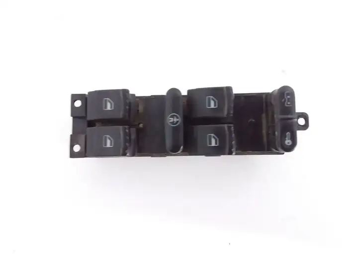 Skoda Octavia Mk1 (1U) (1996 - 2004) 1J4959857A Блок кнопок стеклоподъемников — фото 1