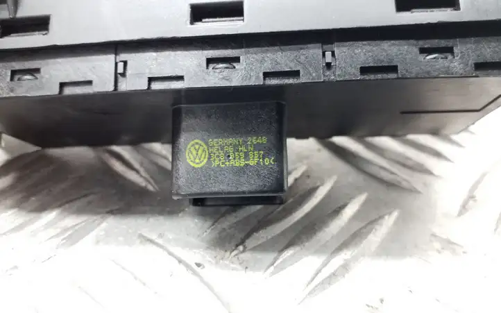 Volkswagen PASSAT CC (2008 - 2012) 3C8859857 Кнопка стеклоподъемников — фото 3