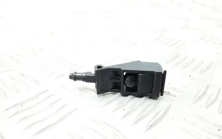 Volkswagen Polo V 6R (2009 - 2015) 6E0955985B Форсунка омывателя лобового стекла — фото 1