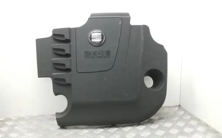 Seat Exeo (3R) (2008 - 2013) 3R0103925B Крышка двигателя декоративная — фото 1