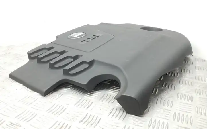 Seat Exeo (3R) (2008 - 2013) 3R0103925B Крышка двигателя декоративная — фото 2