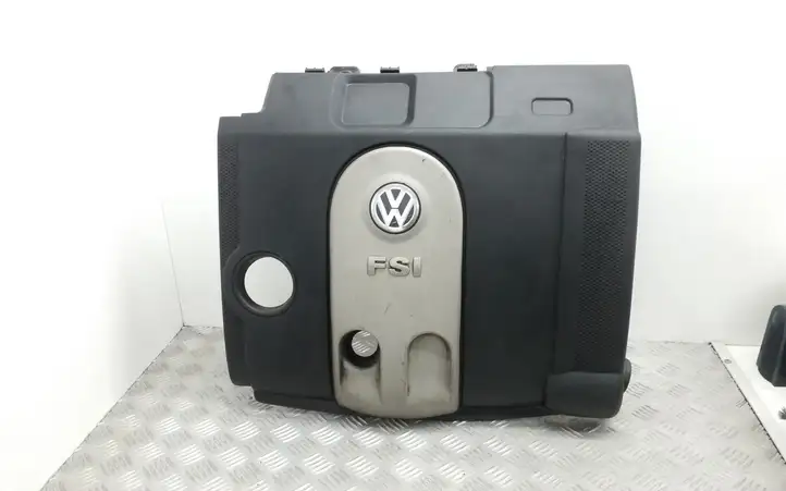 Volkswagen PASSAT B6 (2005 - 2010) 03C129607N Крышка двигателя декоративная — фото 1