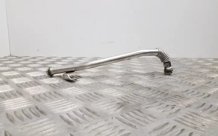 Audi A4 S4 B8 8K (2007 - 2011) 059735AH Трубки масляной системы — фото 2