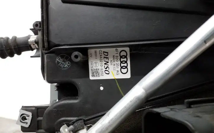 Audi A6 S6 C6 4F (2008 - 2011) 4F1820351AG Комплект системы вентиляции салона — фото 5