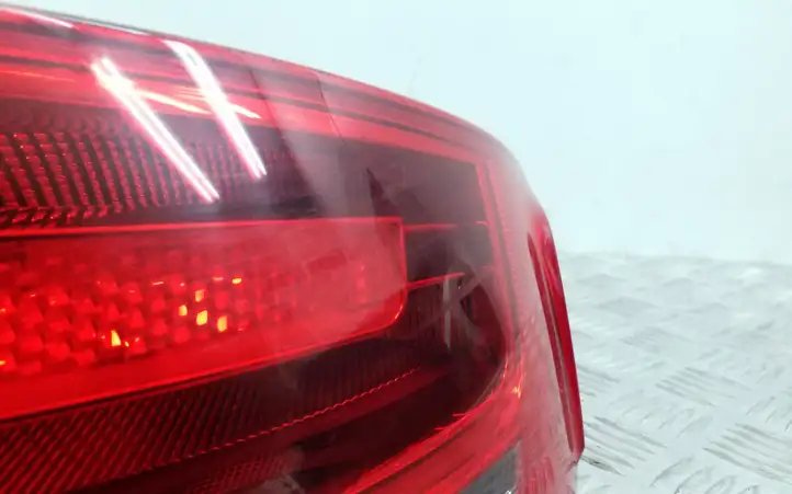 Audi A4 S4 B8 8K (2007 - 2011) 8K5945096D Задний фонарь в кузове — фото 3