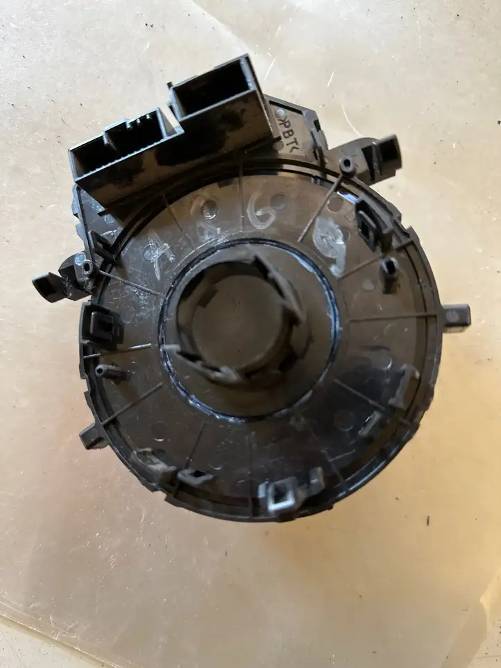 Kia Ceed (2015 - 2018) 93490G3130 Контактное кольцо SRS — фото 3