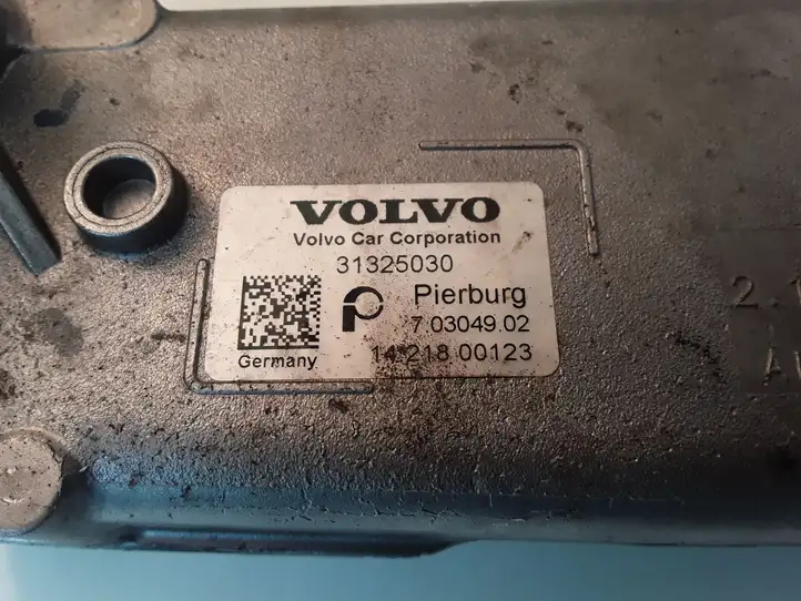 Volvo XC60 (2013 - 2017) 31325030 Охладитель клапана EGR — фото 2