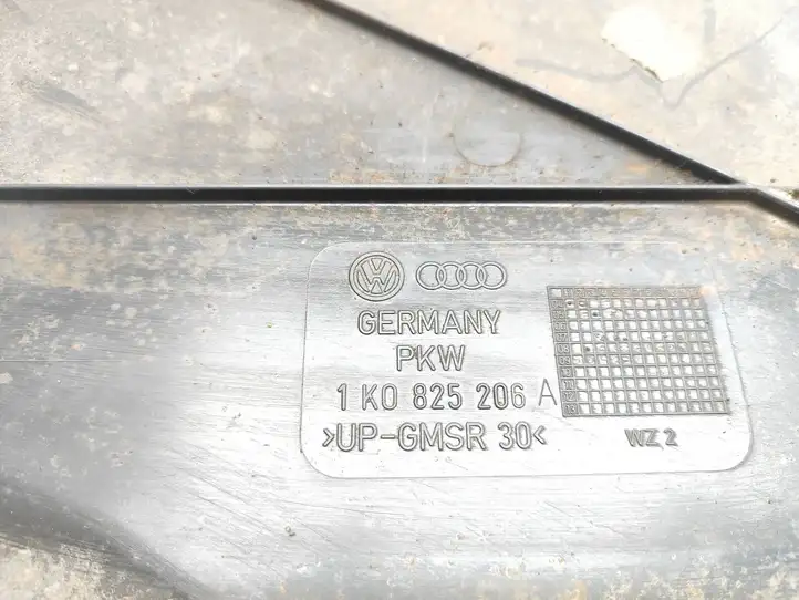 Volkswagen Golf VI (2009 - 2013) 1K0825206A Защита днища задней части — фото 3