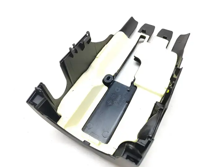 Audi A3/S3 8P (2008 - 2013) 8P0953516A Обшивка рулевой колонки — фото 2