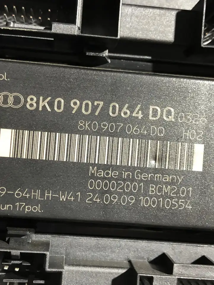 Audi Q5 SQ5 (2008 - 2012) 8K0907064DQ Модуль комфорта — фото 3