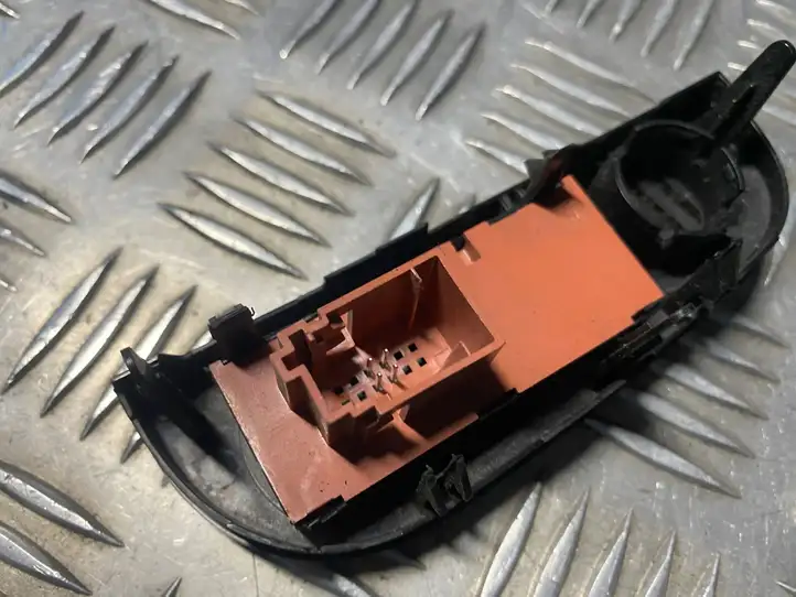 Citroen C2 (2003 - 2008) 96429005XT Кнопка управления круиз контроля — фото 3