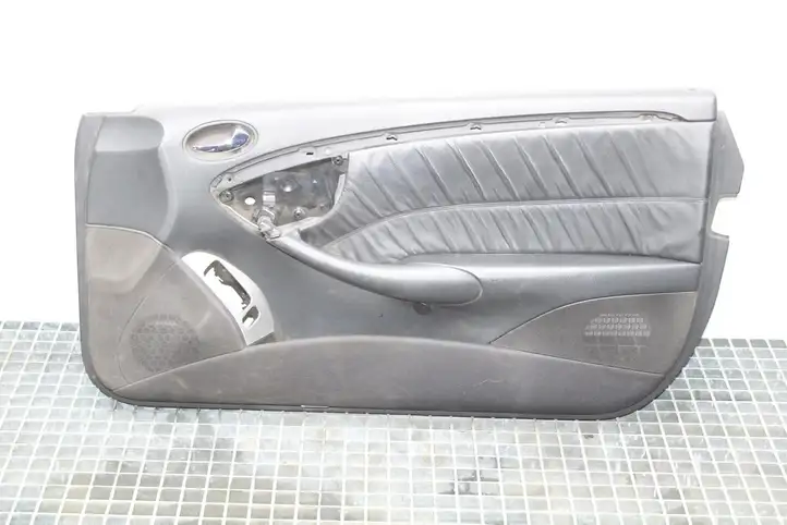 Mercedes-Benz CLK A209,C209 (2002 - 2009) Обшивка передней двери — фото 1