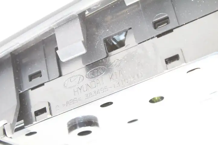 Hyundai ix35 (2013 - 2019) 935702Y8209P Кнопка стеклоподъемников — фото 9