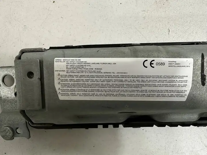 BMW 3 F30 F35 F31 (2012 - 2018) 9228653 Коленная подушка безопасности — фото 6